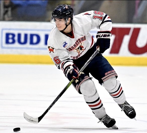 Davis Ross Hockey Player